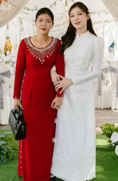Áo dài tặng mẹ - Áo dài thiết kế dành cho bà sui mặc cưới con xinh đẹp sang chảnh ADL14 có bigsize