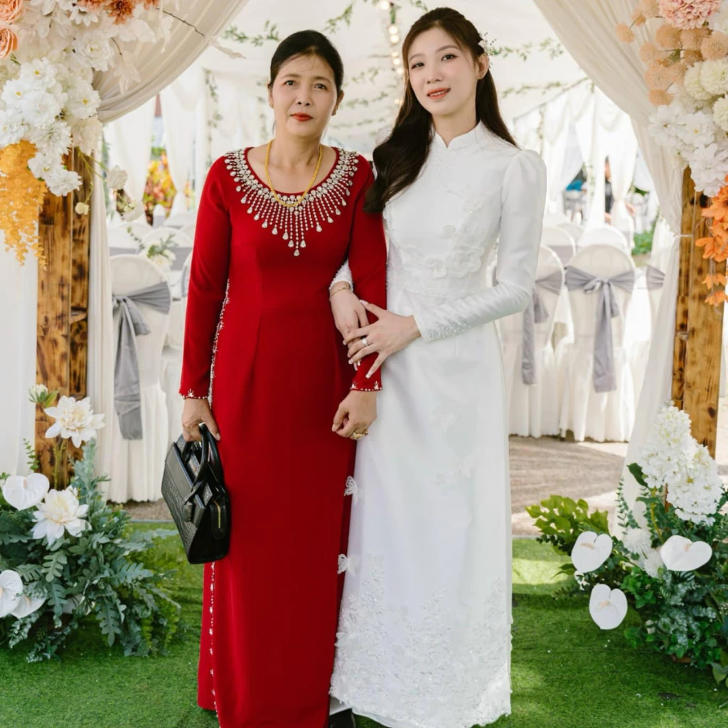 Áo dài tặng mẹ - Áo dài thiết kế dành cho bà sui mặc cưới con xinh đẹp sang chảnh ADL14 có bigsize