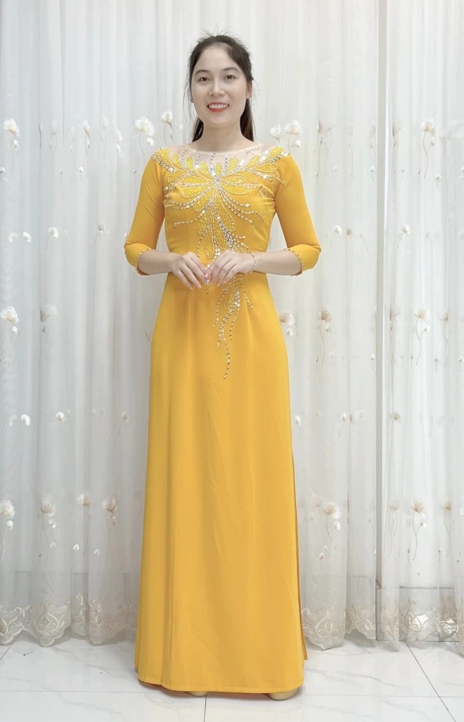Áo dài bà sui màu vàng chất liệu lụa đính kết thủ công ADM05V - Ảnh 5