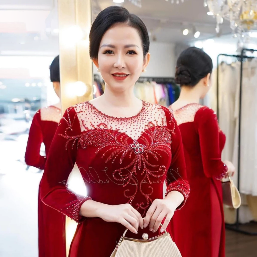 Áo dài đám hỏi dành cho các mẹ ngồi sui gia đẹp chất liệu nhung cao cấp có bigsize ADM06 - Ảnh 5